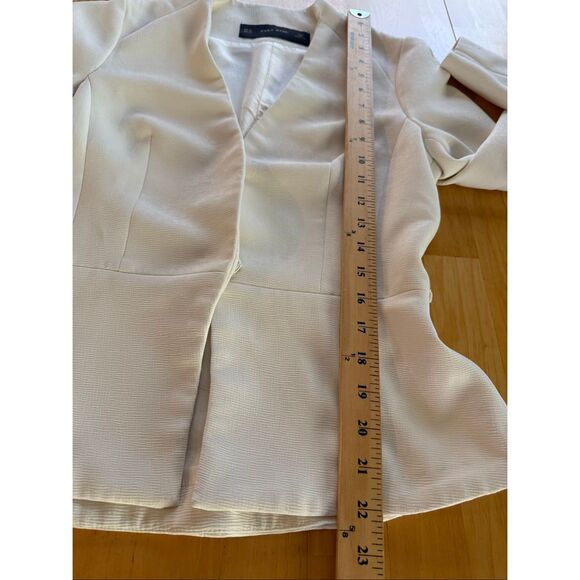 ZARA Basic White Peplum Blazer – XS, Tailored Fit, Made in Morocco - Picture 6 of 14
